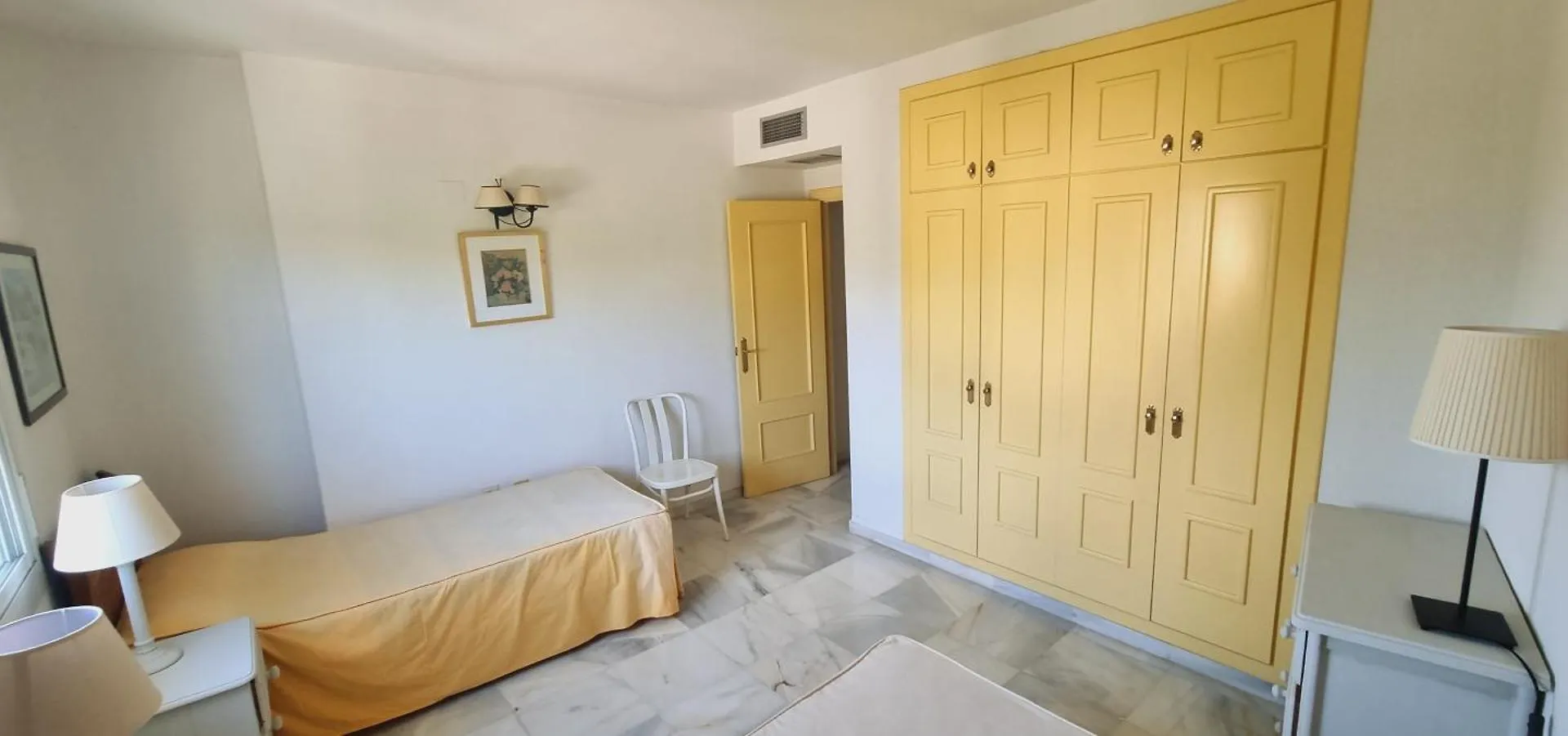 Duplex Nueva Andalucia Con Maravillosas Vistas Al Mar Marbella 0*,